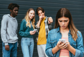 Ciberbullying i la intervenció socioeducativa