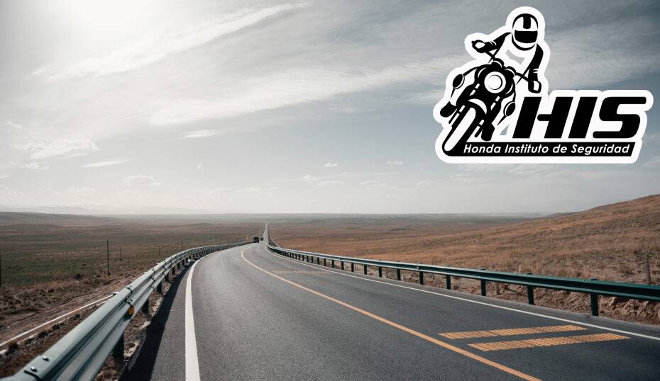 conduccio de motocicletes adrecada a policies locals i mossos desquadra