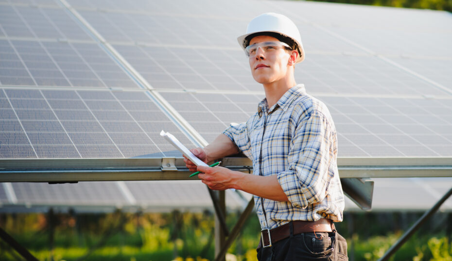 ENAE0108_Muntatge i manteniment d'instal·lacions solars fotovoltaiques 1 enae0108 muntatge i manteniment dinstallacions solars fotovoltaiques 1